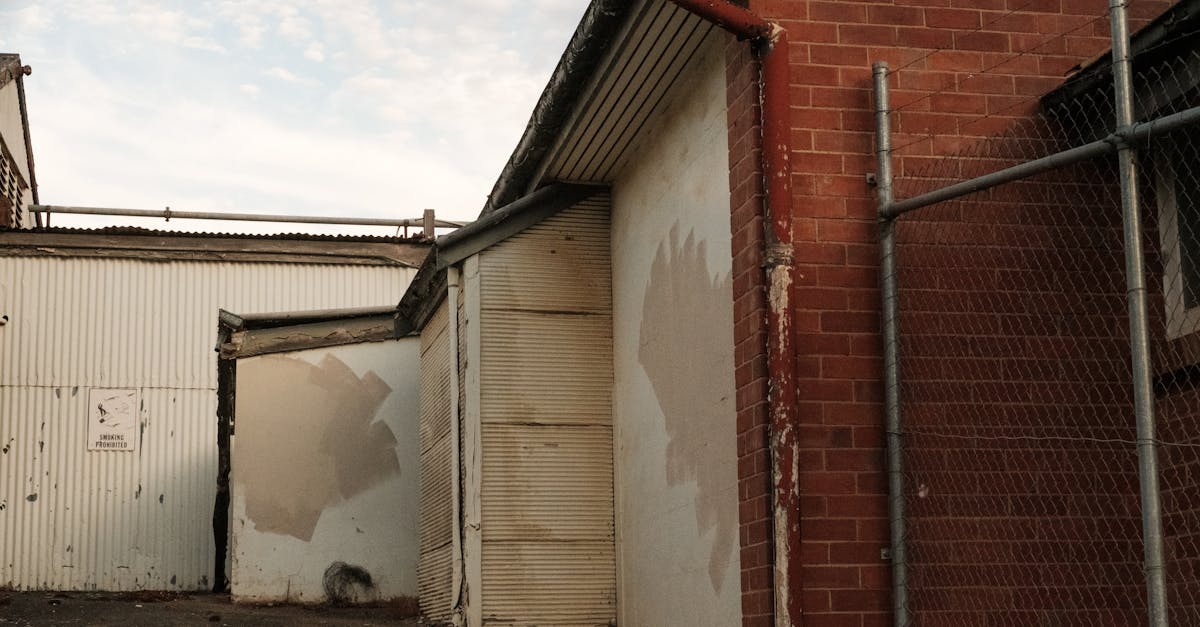 découvrez les meilleures pratiques pour le stockage de granulés de bois. apprenez à optimiser l'espace et à garantir la qualité de vos granulés tout en préservant leur efficacité et durabilité.